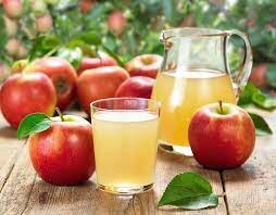 Sok jabłkowy - właściwości odżywcze, kaloryczność i zastosowanie