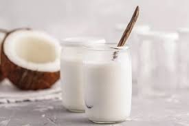 Domowy jogurt kokosowy - jak go zrobić? | Naturalnie o Zdrowiu